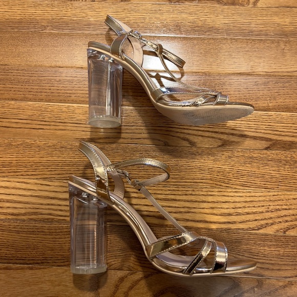 Metallic Rose Gold Heels - Picture 3 of 5